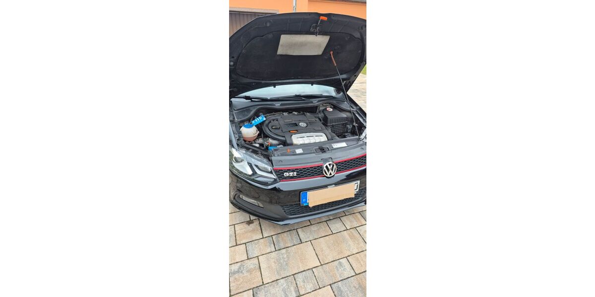 VW Polo 79.400 km 9.990 &euro; Leuna 06237