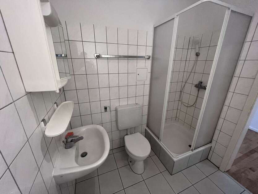 Offen geschnittene 2-Zimmer Erdgeschosswohnung im Leipziger Nordosten 2 zimmer