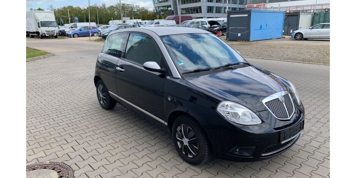 Lancia Ypsilon 95.800 km 3.000 &euro; Leipzig 04209