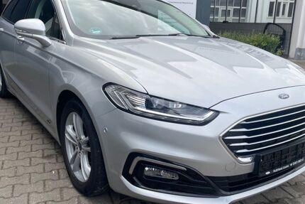 Ford Mondeo 62.779 km 25.699 € Leuna 06237