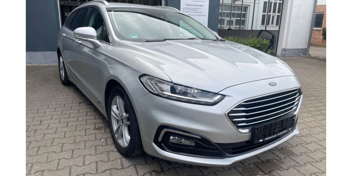 Ford Mondeo 62.779 km 25.699 € Leuna 06237