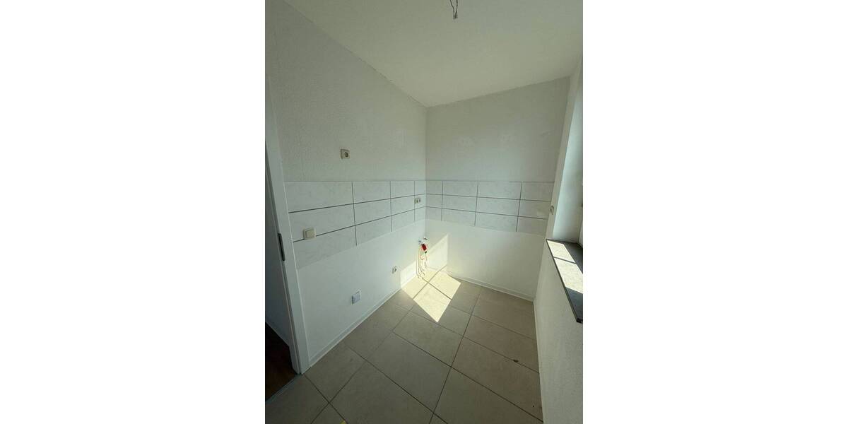Zimmer Kabelsketal Großkugel - 3 Zimmer, 65 m&sup2;, 488&euro; | Angebot:26472307
