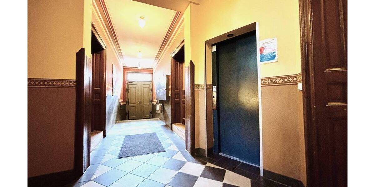 Etagenwohnung Leipzig Neustadt-Neuschönefeld - 4 Zimmer, 129 m&sup2;, 420.000&euro; | Angebot:26685336