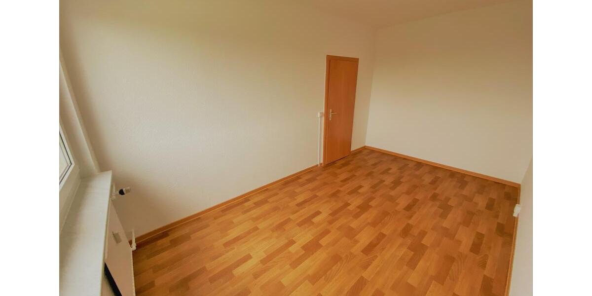 Etagenwohnung Wurzen - 2.5 Zimmer, 63 m&sup2;, 345&euro; | Angebot:25921327