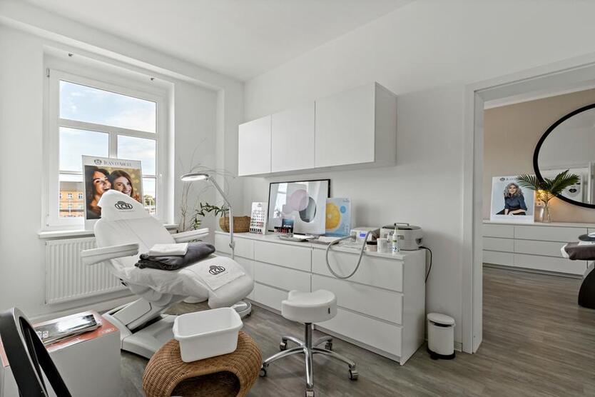 Attraktives Kosmetikstudio in einem gepflegten Ärztehaus!