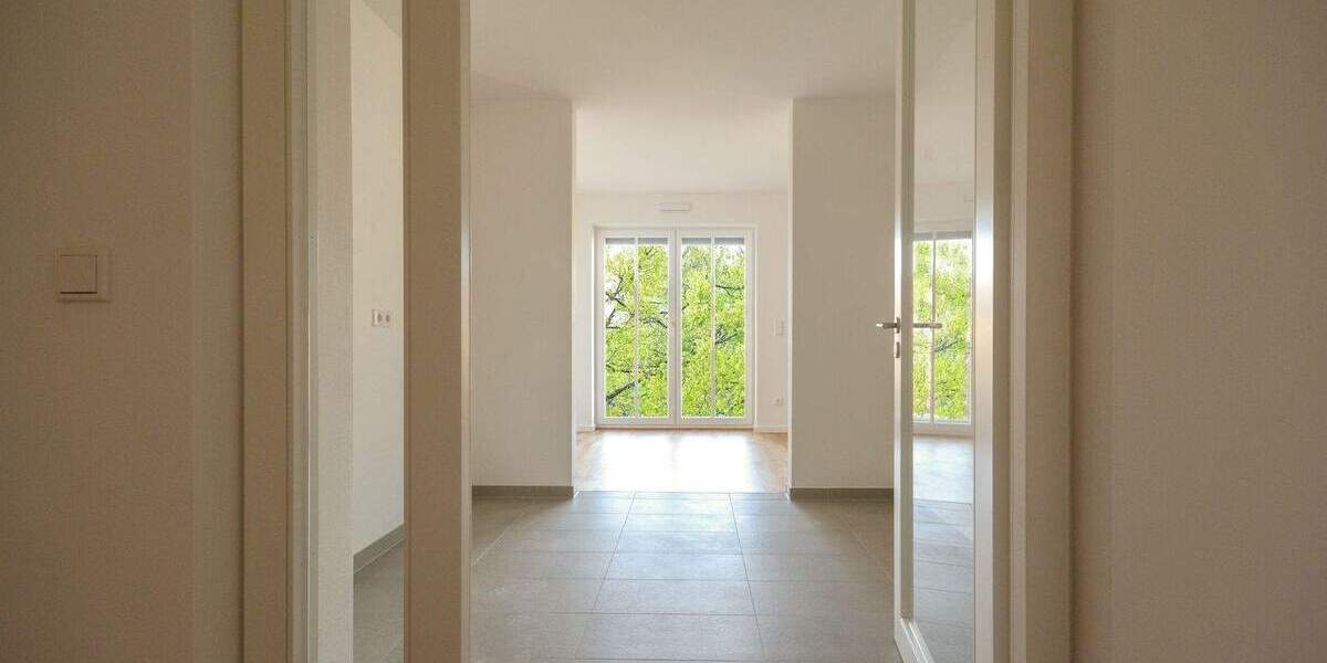 Etagenwohnung Leipzig Leutzsch - 2 Zimmer, 80 m&sup2;, 1.120&euro; | Angebot:25819037