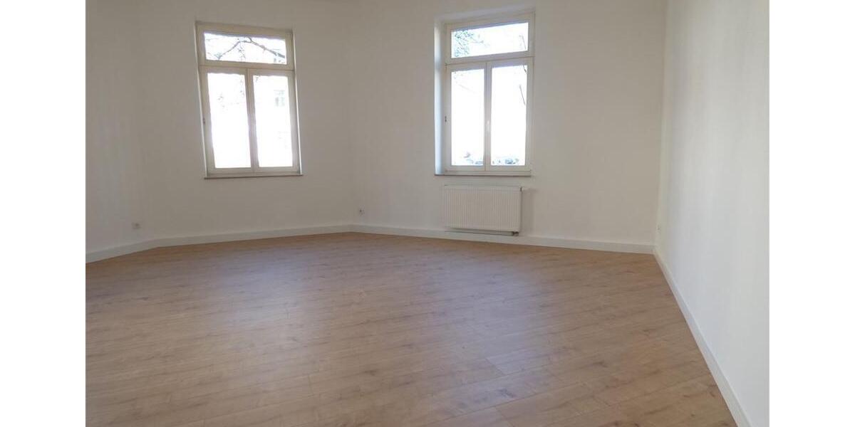 Familien aufgepasst!!! - 3-Raum Whg. in Gohlis, Bad mit Fenster, Wanne, helle Wohnküche! 3 zimmer