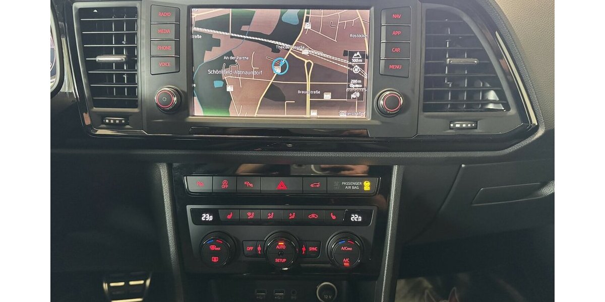 Cupra Ateca 4Drive /LED/Navi/Beats/Spur/360°/Ahk 69.951 km 26.490 &euro; Leipzig 04347