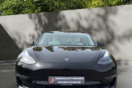 Tesla Model 3 65.000 km 29.300 &euro; Leipzig 04288