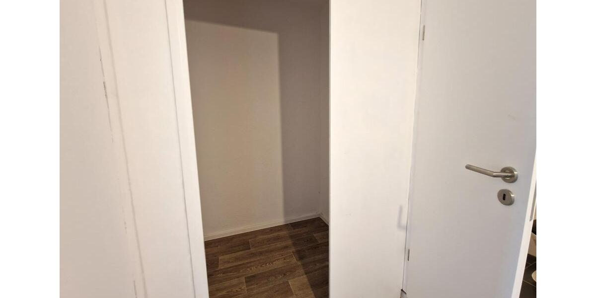 Etagenwohnung Leipzig Lausen-Grünau - 3 Zimmer, 69 m&sup2;, 534&euro; | Angebot:26543961