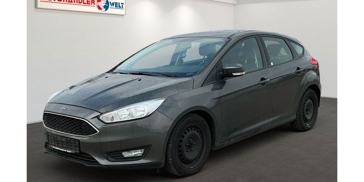 Ford Focus 128.521 km 4.499 &euro; Brehna 06796