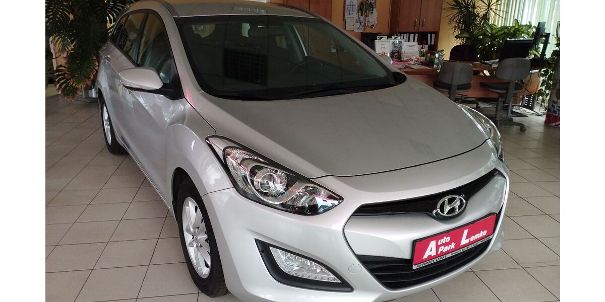 Hyundai i30 80.812 km 10.400 &euro; Leipzig 04209