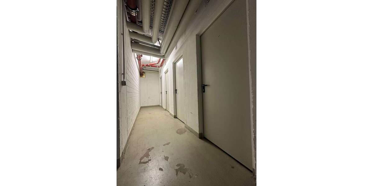 ++Frisch Sanierte Familienwohnung mit Aufzug++ 4 zimmer