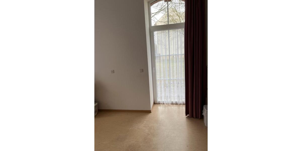 Erdgeschoßwohnung Markranstädt - 1 Zimmer, 30 m&sup2;, 450&euro; | Angebot:25636237