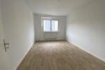 Erdgeschoßwohnung Borna - 3 Zimmer, 70 m&sup2;, 399&euro; | Angebot:25721645