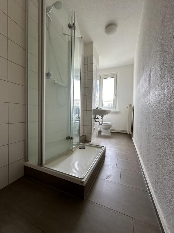 Altersgerechte Wohnung mit Dusche und Balkon! Erstbezug! zimmer