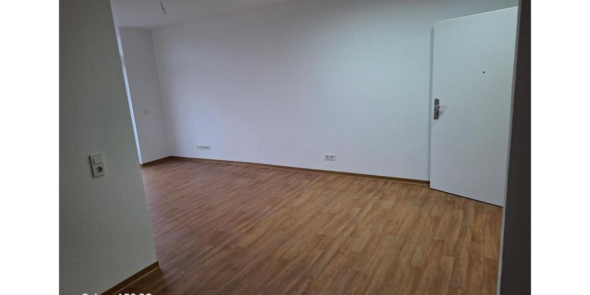 Etagenwohnung Leipzig Lausen-Grünau - 2 Zimmer, 43 m&sup2;, 383&euro; | Angebot:26086030