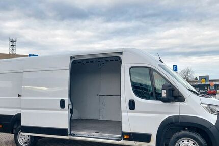 Opel Movano 133.224 km 12.999 &euro; Leipzig 04328