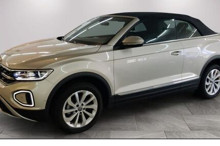 VW T-Roc 16.890 km 27.450 &euro; Borna 04552