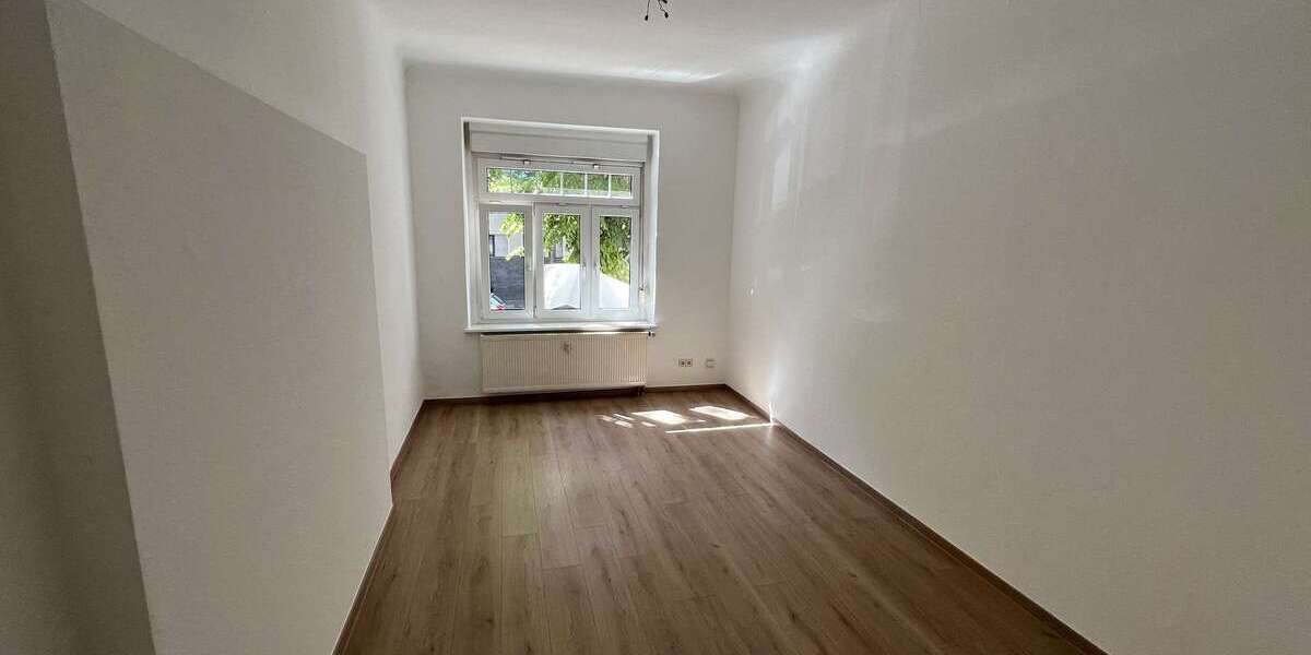 Etagenwohnung Leipzig Nord - 2 Zimmer, 64 m&sup2;, 200.000&euro; | Angebot:26456323