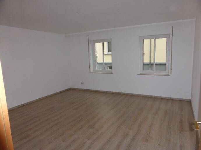 Etagenwohnung Eilenburg Eilenburg-Berg - 2 Zimmer, 67 m&sup2;, 483&euro; | Angebot:22675974