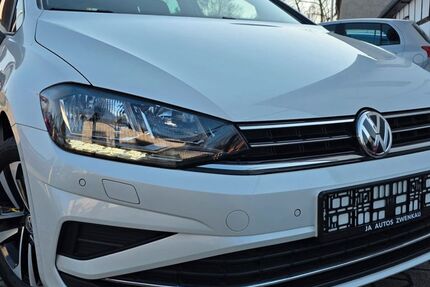 VW Golf 83.200 km 15.999 &euro; Zwenkau 04442