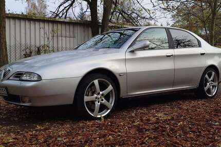 Alfa Romeo 166 181.500 km 999 € Bad Lausick 04651