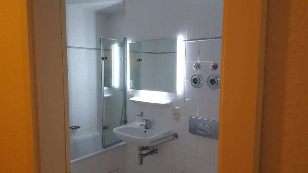 Wohnung zum Mieten in Leipzig-Liebertwolkwitz 490 € 61.56 m²