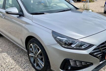 Hyundai i30 72.272 km 13.900 € Weißenfels 06667