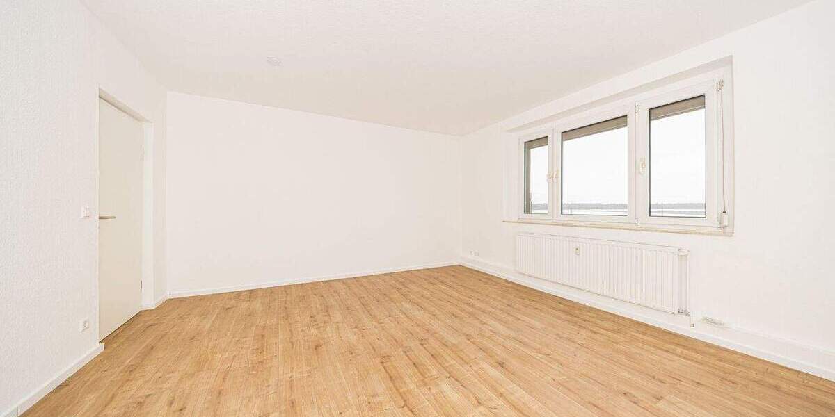 Etagenwohnung Borna Wyhra - 3 Zimmer, 68 m&sup2;, 612&euro; | Angebot:25938881