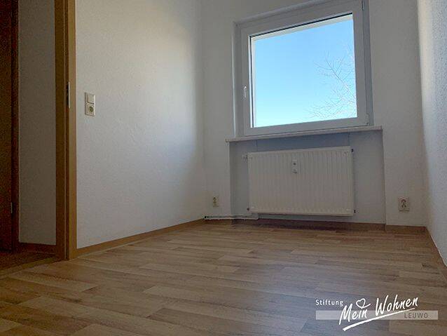 Etagenwohnung Bad Dürrenberg - 3 Zimmer, 55 m&sup2;, 365&euro; | Angebot:26105615