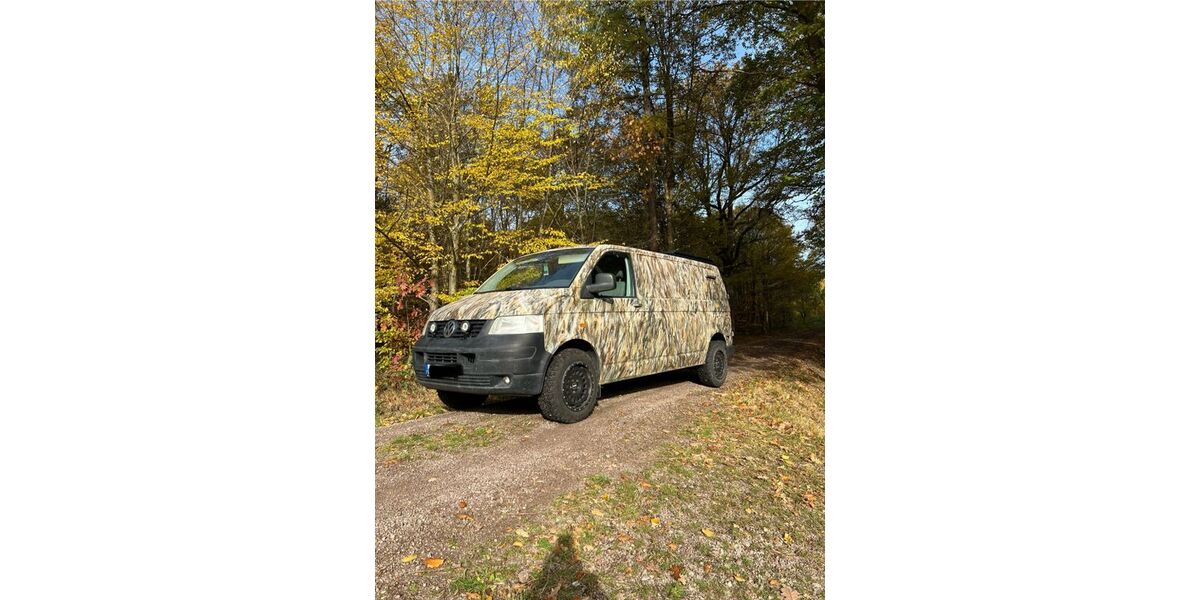 VW T5 Transporter 323.000 km 11.500 &euro; Grimma 04668