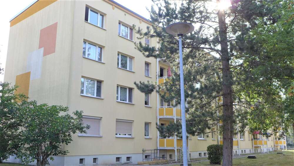 Etagenwohnung Borna - 2 Zimmer, 45 m&sup2;, 270&euro; | Angebot:24504190