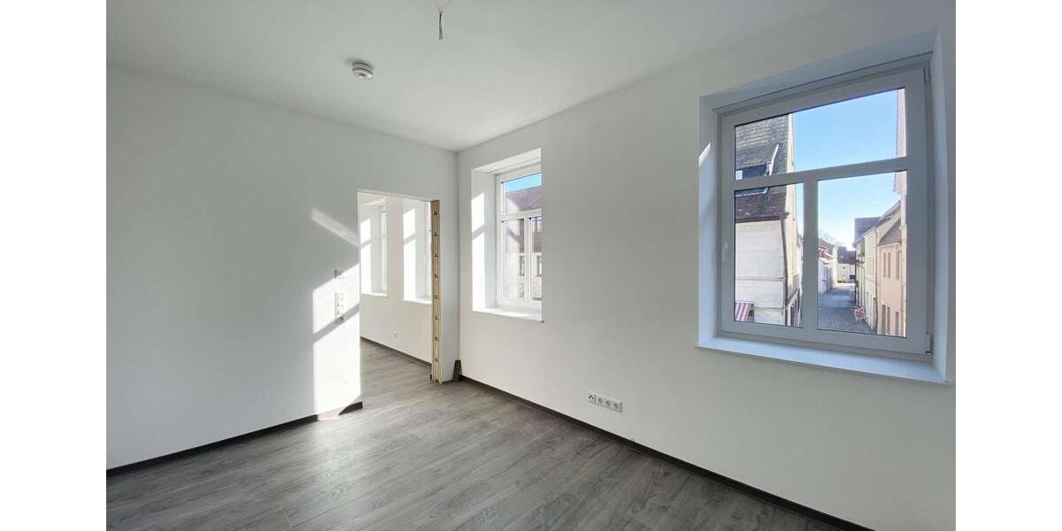 Etagenwohnung Delitzsch - 3 Zimmer, 82 m&sup2;, 1.075&euro; | Angebot:26664444
