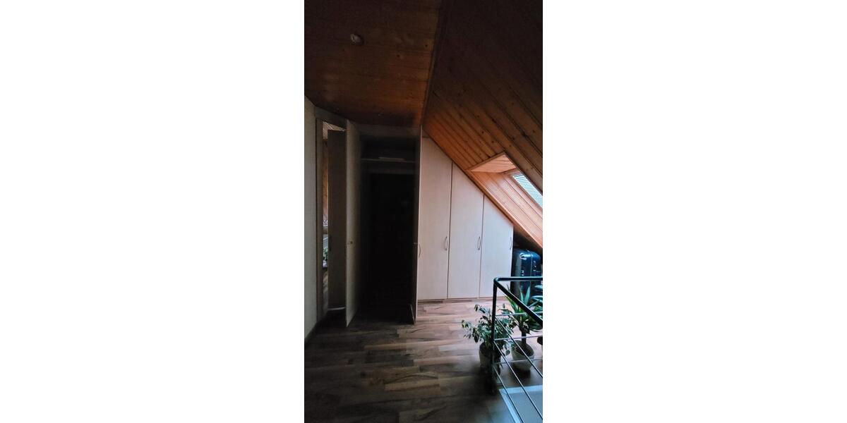 Einfamilienhaus Bad Lausick - 4 Zimmer, 143 m&sup2;, 1.400&euro; | Angebot:26091223
