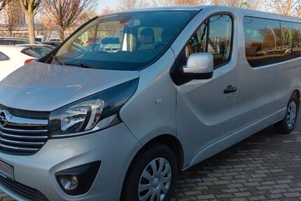 Opel Vivaro 82.655 km 19.990 &euro; Leipzig 04179