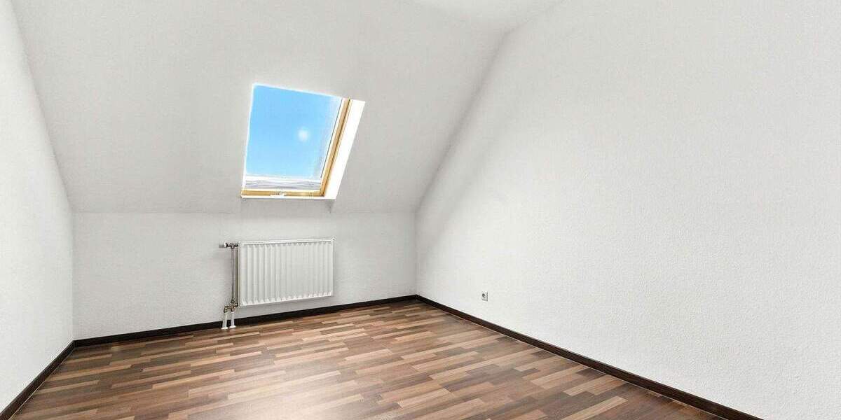 Reihenmittelhaus Kötschlitz Kötschlitz - 4 Zimmer, 109 m&sup2;, 220.000&euro; | Angebot:25425290