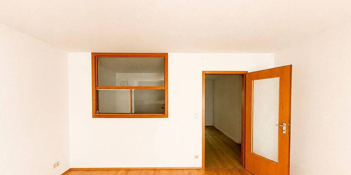 Etagenwohnung Leipzig Gohlis-Mitte - 2 Zimmer, 68 m&sup2;, 199.000&euro; | Angebot:26908747