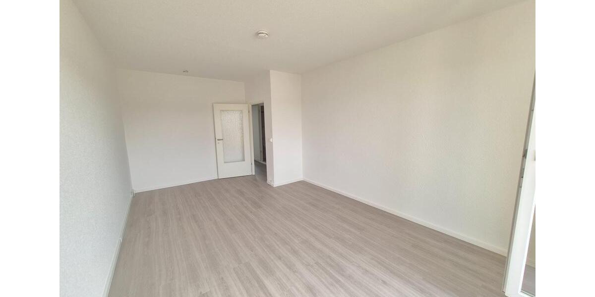 Sanierte 3-Raumwohnung mit Balkon 3 zimmer