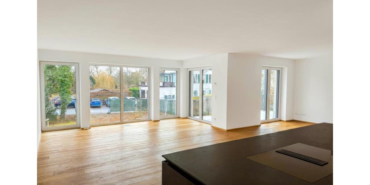 Etagenwohnung Markkleeberg - 3 Zimmer, 120 m&sup2;, 2.400&euro; | Angebot:25307845