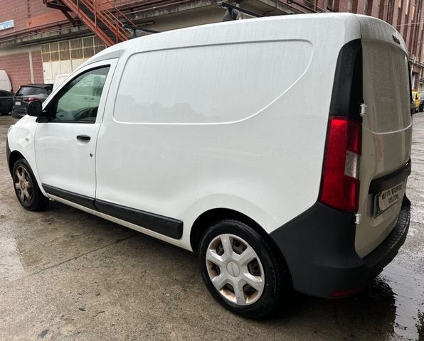 Dacia Dokker 80.000 km 9.500 &euro; Naunhof 04683