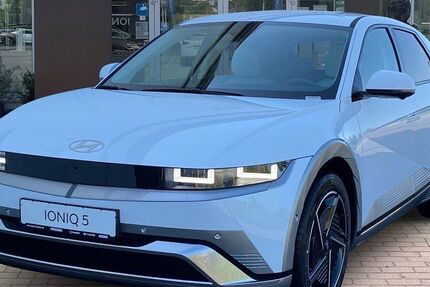 Hyundai IONIQ 5 5.798 km 54.999 &euro; Leipzig 04178