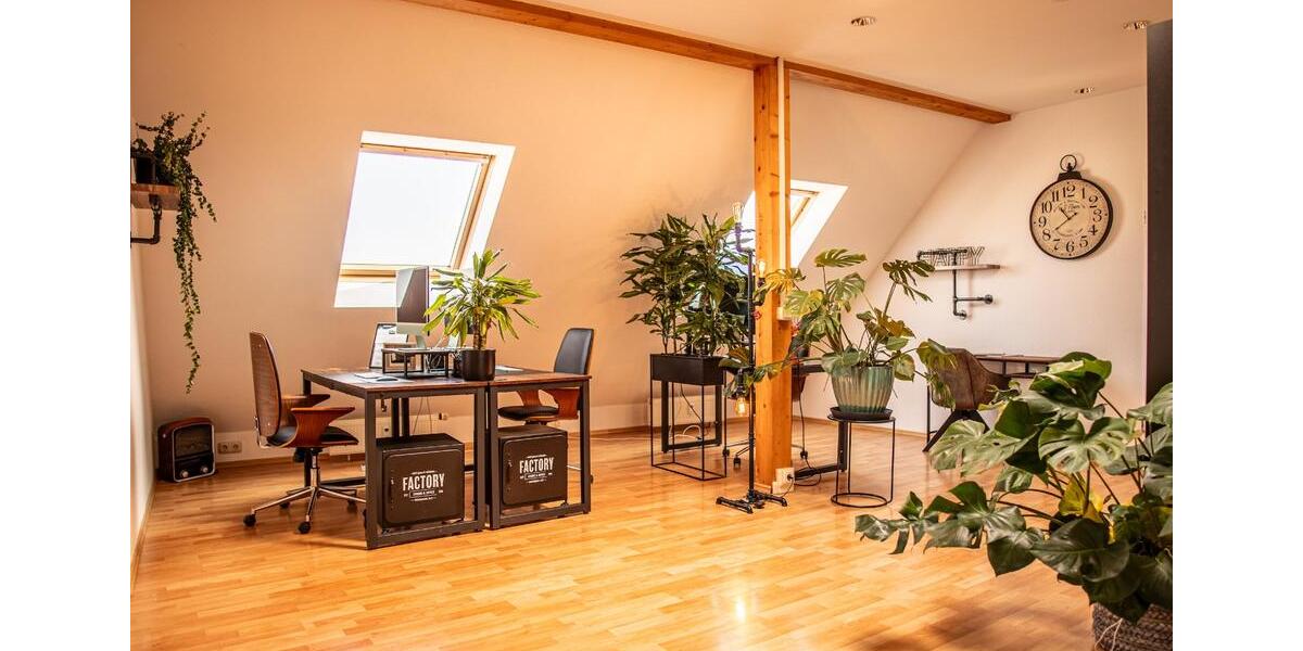 Dachgeschoßwohnung Leipzig Mitte - 3 Zimmer, 155 m&sup2;, 1.850&euro; | Angebot:25723744