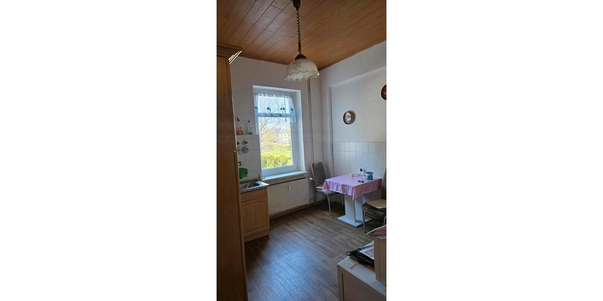 Reihenhaus Wurzen - 12 Zimmer, 163 m&sup2;, 87.500&euro; | Angebot:26223455