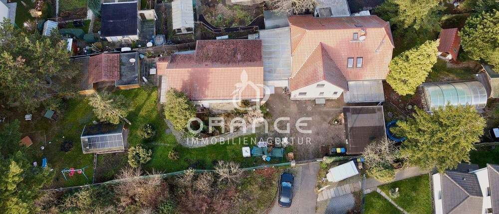 Mehrfamilienhaus, Wohnhaus Leipzig- Burghausen / Rückmarsdorf Burghausen-Rückmarsdorf - 9 Zimmer, 240 m&sup2;, 675.000&euro; | Angebot:25815670