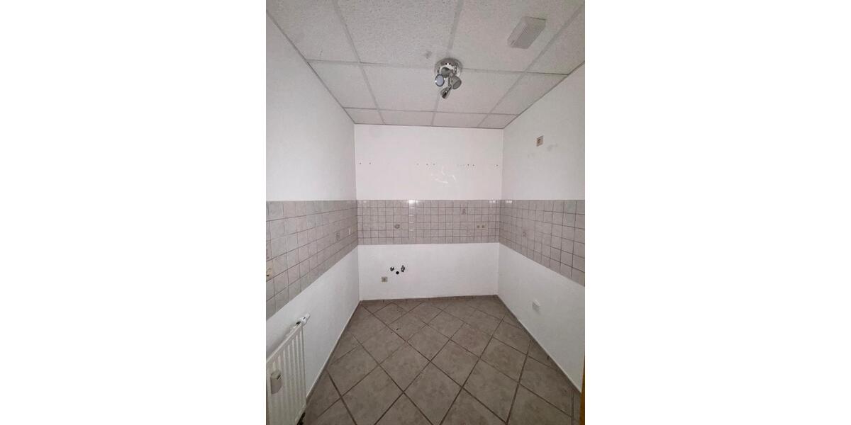 Erdgeschoßwohnung Bad Dürrenberg - 2 Zimmer, 53 m&sup2;, 351&euro; | Angebot:24784239