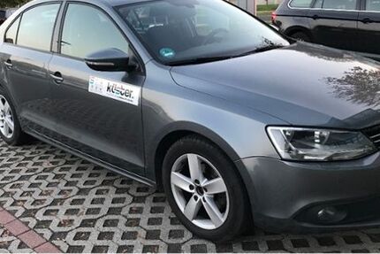 VW Jetta 99.974 km 9.970 &euro; Grimma 04668