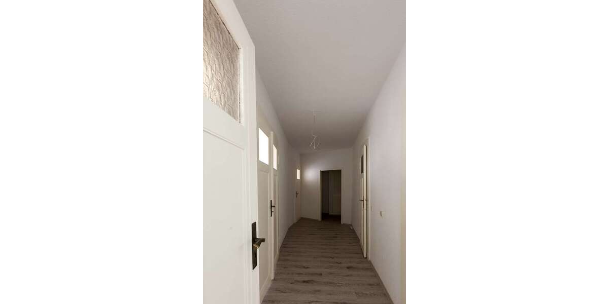 Faktor 18,9! - Saniertes Wohn- und Geschäftshaus mit Balkonen zimmer