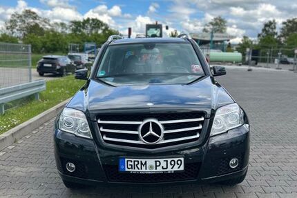 Mercedes-Benz 280 88.774 km 16.490 &euro; Neukieritzsch 04575