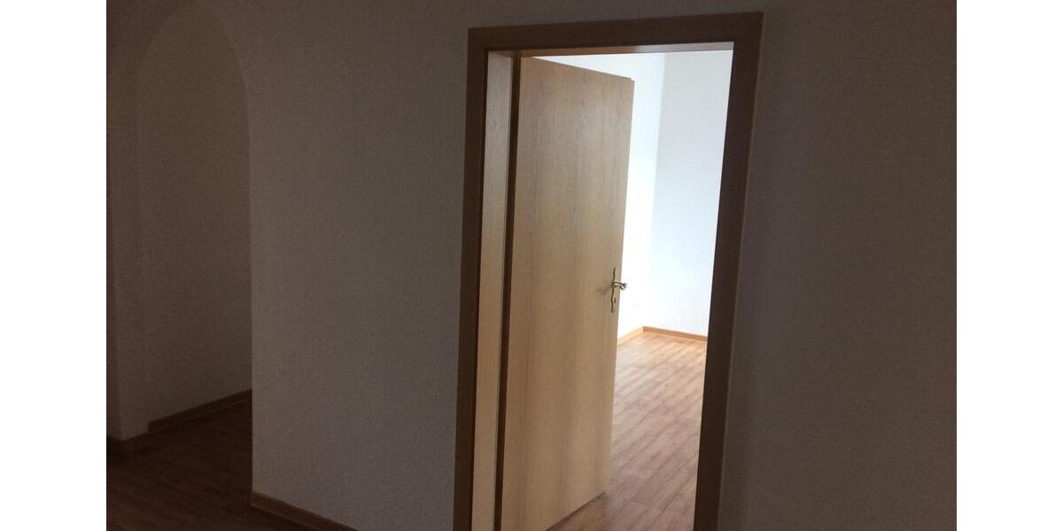 Etagenwohnung Eilenburg - 4 Zimmer, 112 m&sup2;, 700&euro; | Angebot:25230895